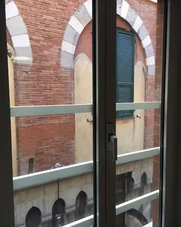 Sole 4 * Genova